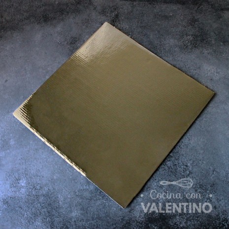 Base Cuadrada Carton Alprin Dorado 31x31 - 1 Un