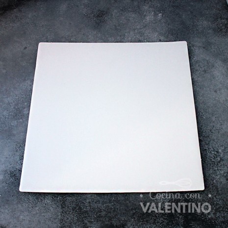 Base Cuadrada Carton Alprin Blanco 31x31 - 1 Un