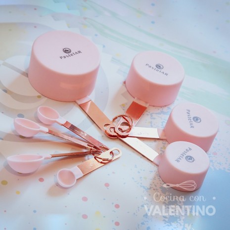 Set de Tazas y Cucharas Medidoras Rose Gold x 8u