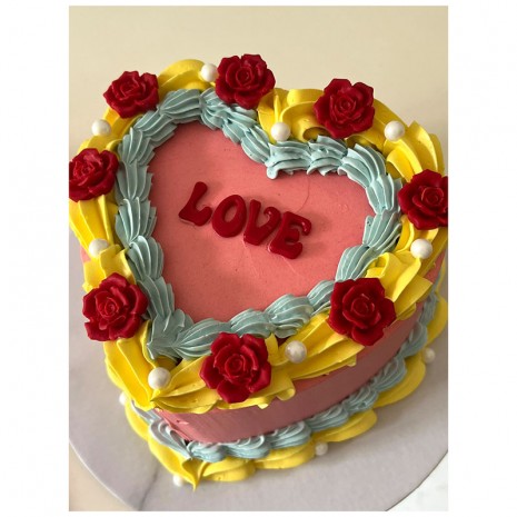 El ABC del buttercream y torta corazón con Popi Bomaggio