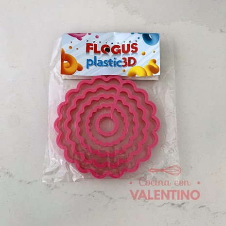 Cortante Plastico Set Circulo con Ondas x5 Flogus