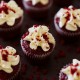 Clase de cookies Dubái, cupcakes red velvet y alfajores de limón con Briseida y Naarden