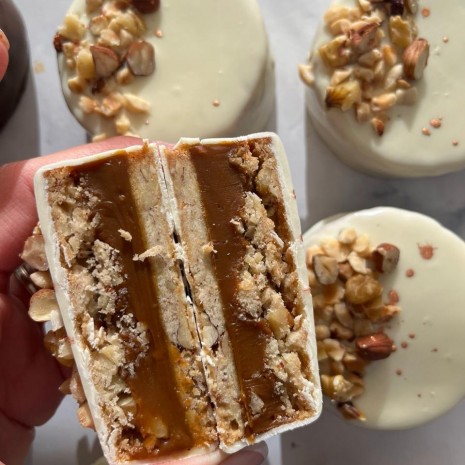 Clase de alfajores para emprender con Val Barral y Fleibor